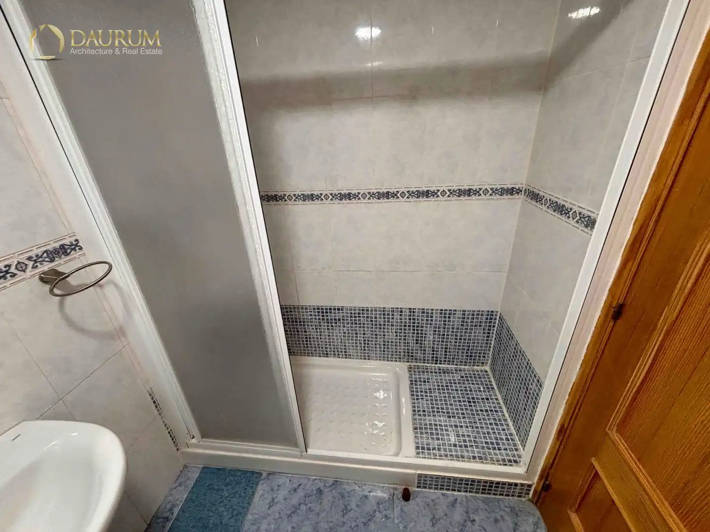 Flat with lift for sale in ALCALDE JOSÉ BENÍTEZ ROCHA, imagen 4