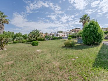 Wohnbaugrundstück zum Verkauf in Carrer Gavarres