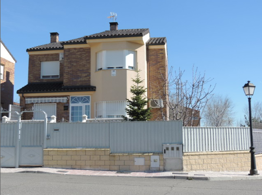 Vista exterior de Pis en venda en Ugena