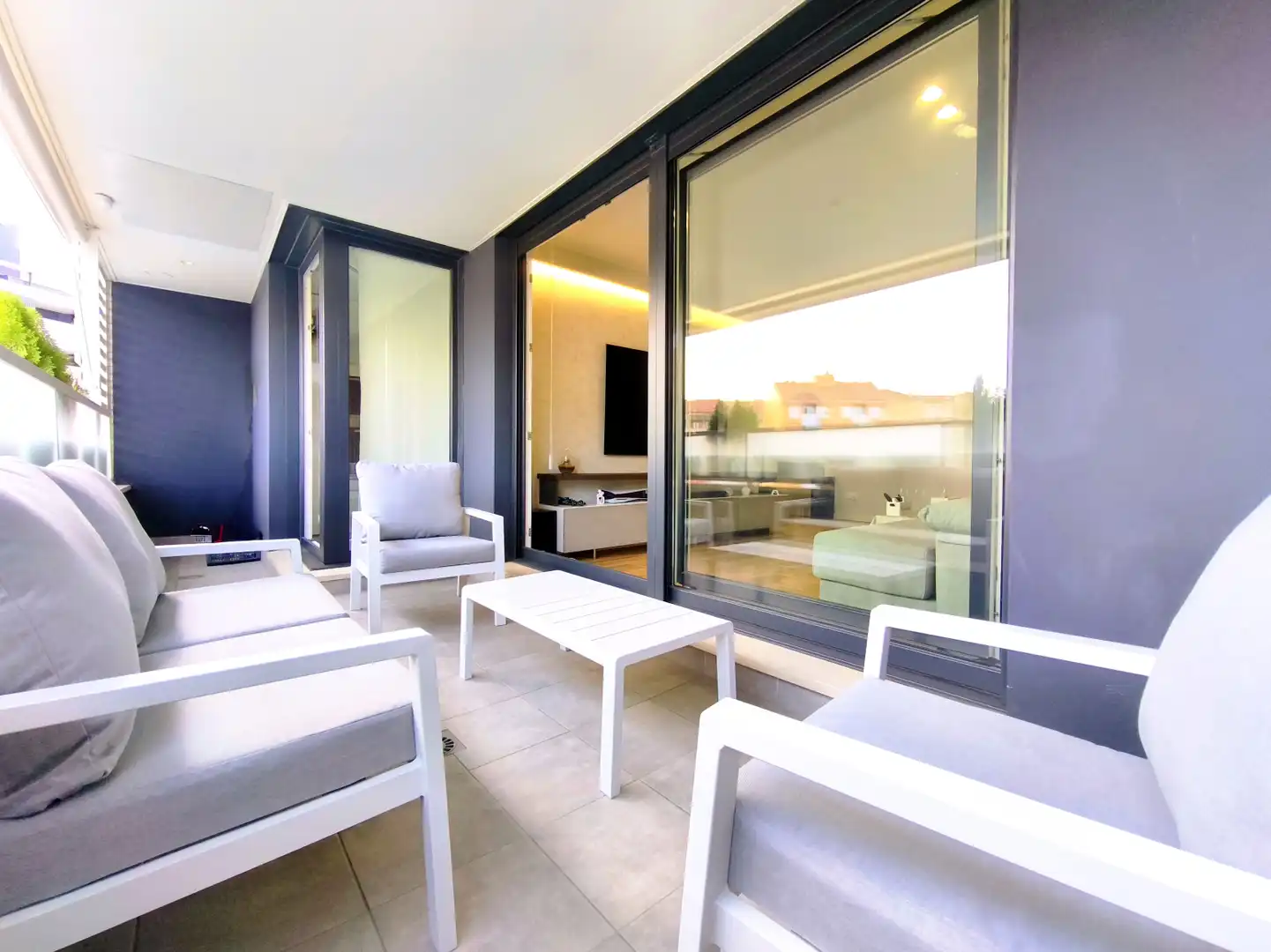 Terrasse von Wohnung zum Verkauf in  Logroño mit Heizung, Privatgarten und Parkett