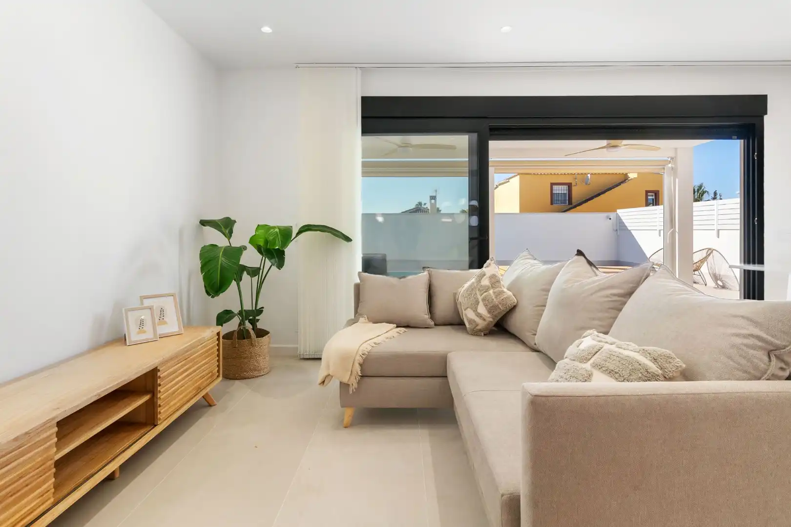 Casa amb piscina en venda a Zona Carrefour - Urbanizaciones, imagen 6