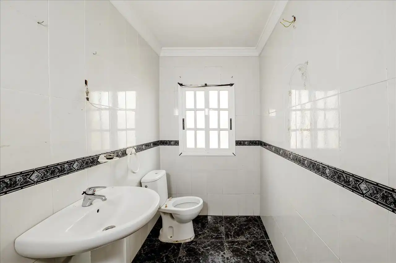 Baño de Casa adosada en venta en Santa Cruz de Tenerife