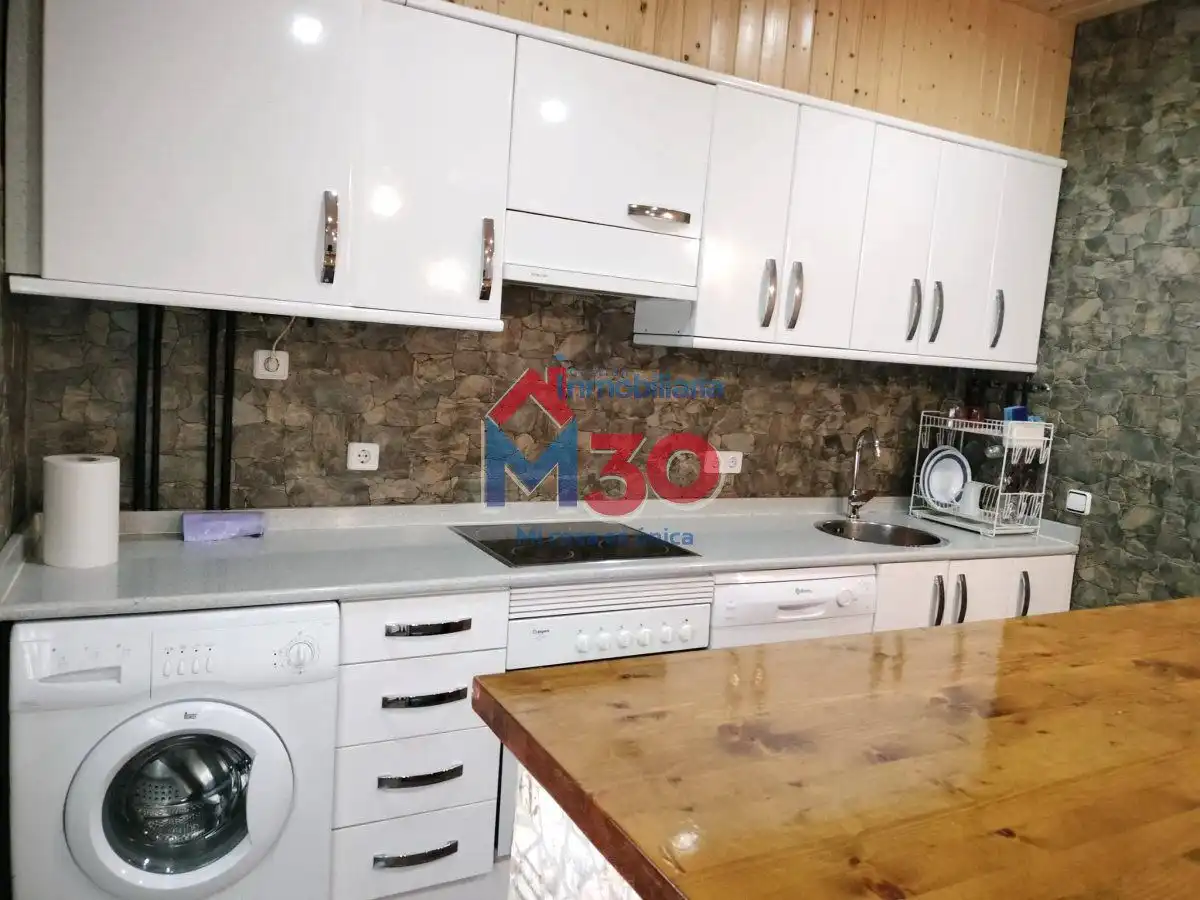 Cocina de Piso en venta en Miranda de Ebro con Calefacción