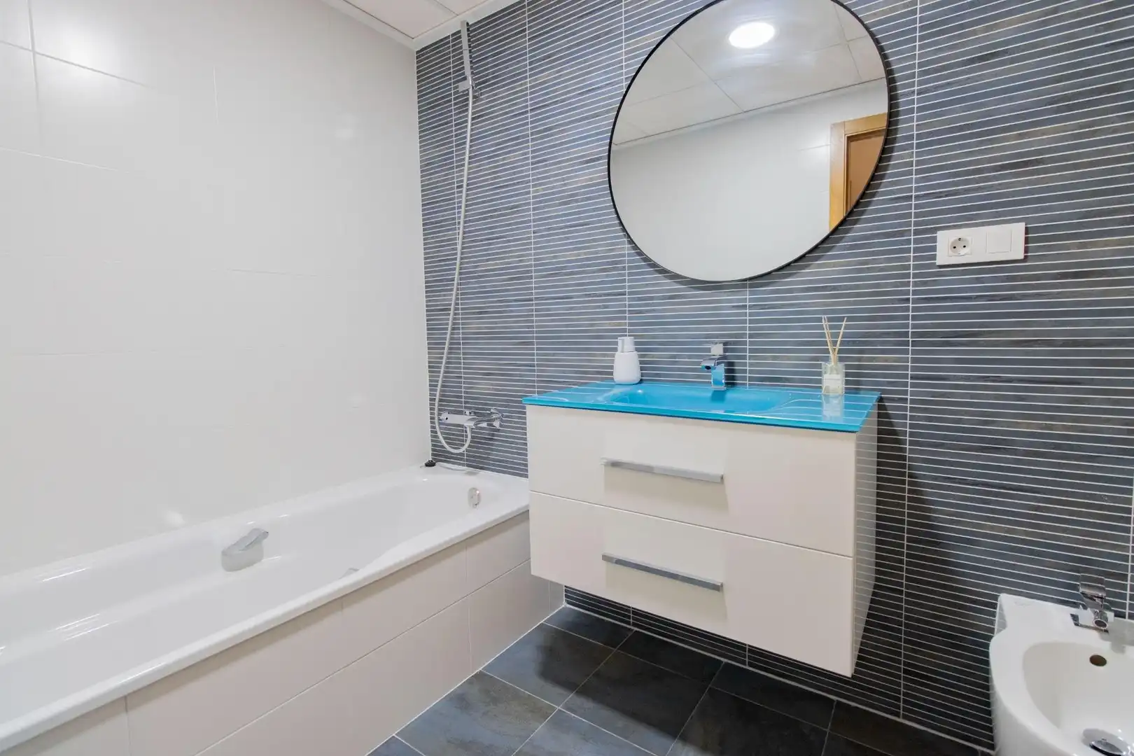 Flat with pool for sale in Paseo Paseo Germanías 118, imagen 43