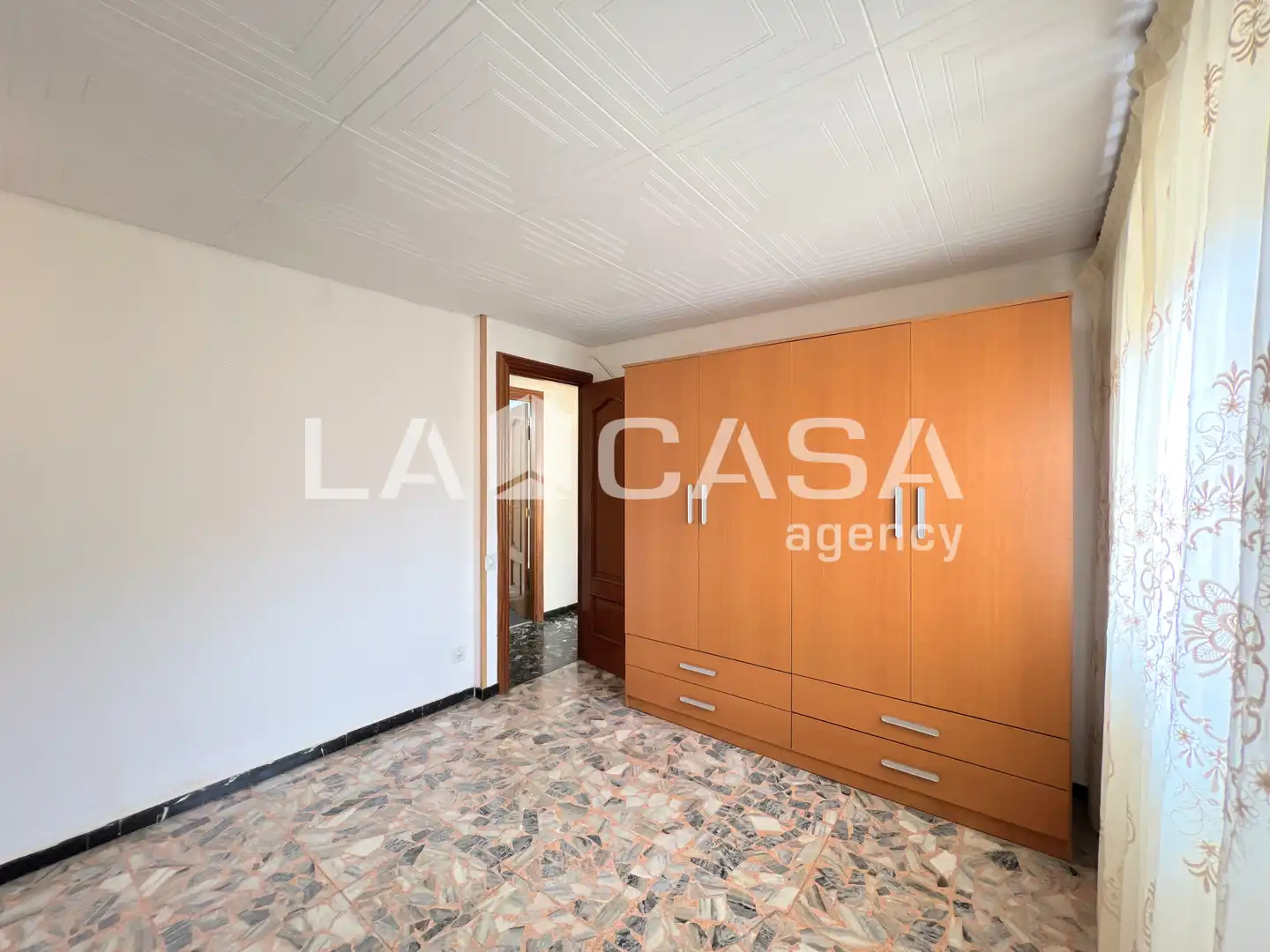 Flat for sale in Badalona  with Balcony