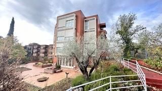 Vista exterior de Apartamento en venta en Pozuelo de Alarcón con Aire acondicionado, Calefacción y Jardín privado