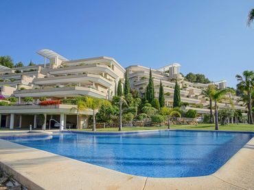Apartment with pool for sale in Pedreguer