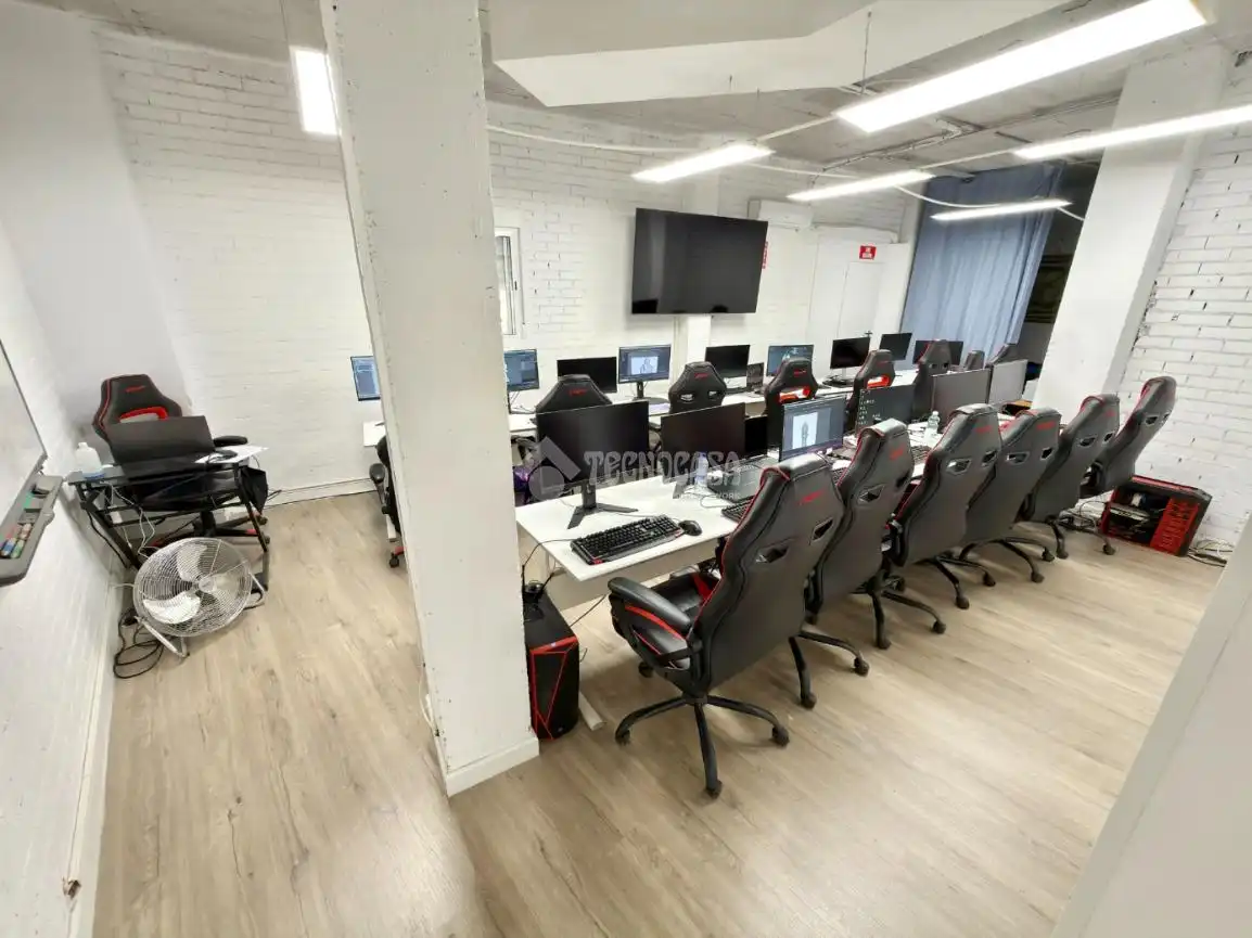 Business premises for sale in Cabanillas del Campo, imagen 21