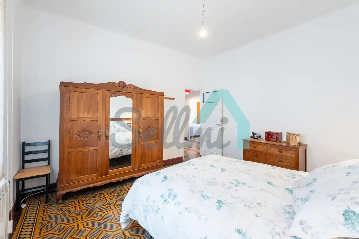 Bedroom of Flat for rent in Gijón   with Heating, Terrace and Furnished