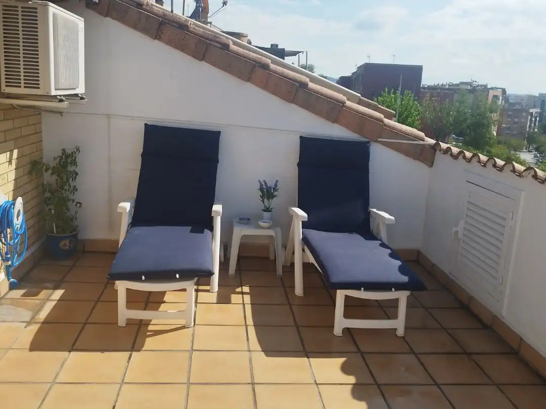 Casa aparellada amb jardí en venda a Pierineus 24, imagen 75