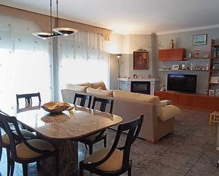 Dining room of Single-family semi-detached for sale in El Prat de Llobregat  with Air Conditioner, Terrace and Balcony