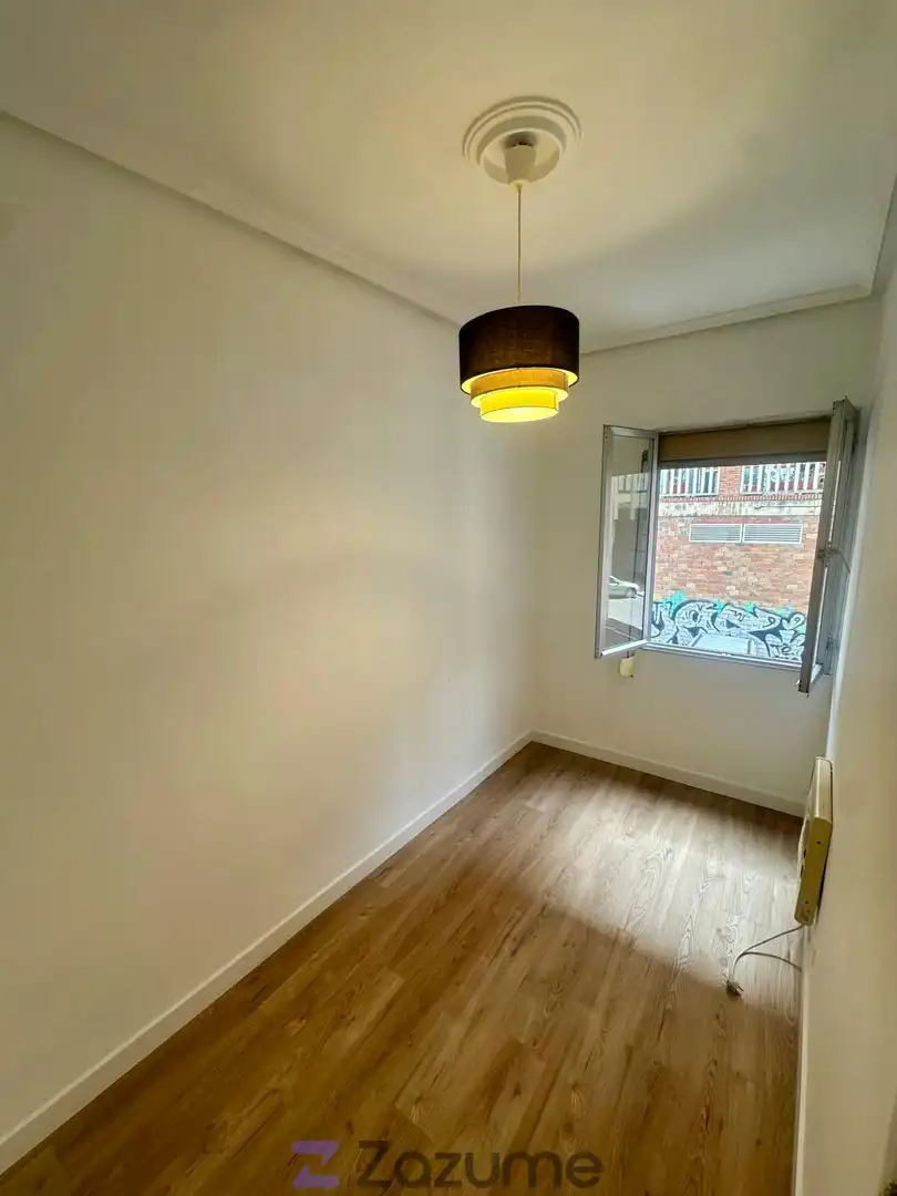 Flat for rent in C. Grupo Renfe, Centro