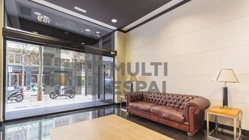 Office space with lift to rent in Carrer de Calàbria, imagen 17