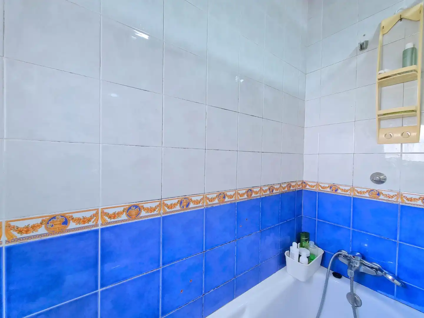 Baño de Casa adosada en venta en Cartagena con Terraza, Amueblado y Piscina comunitaria