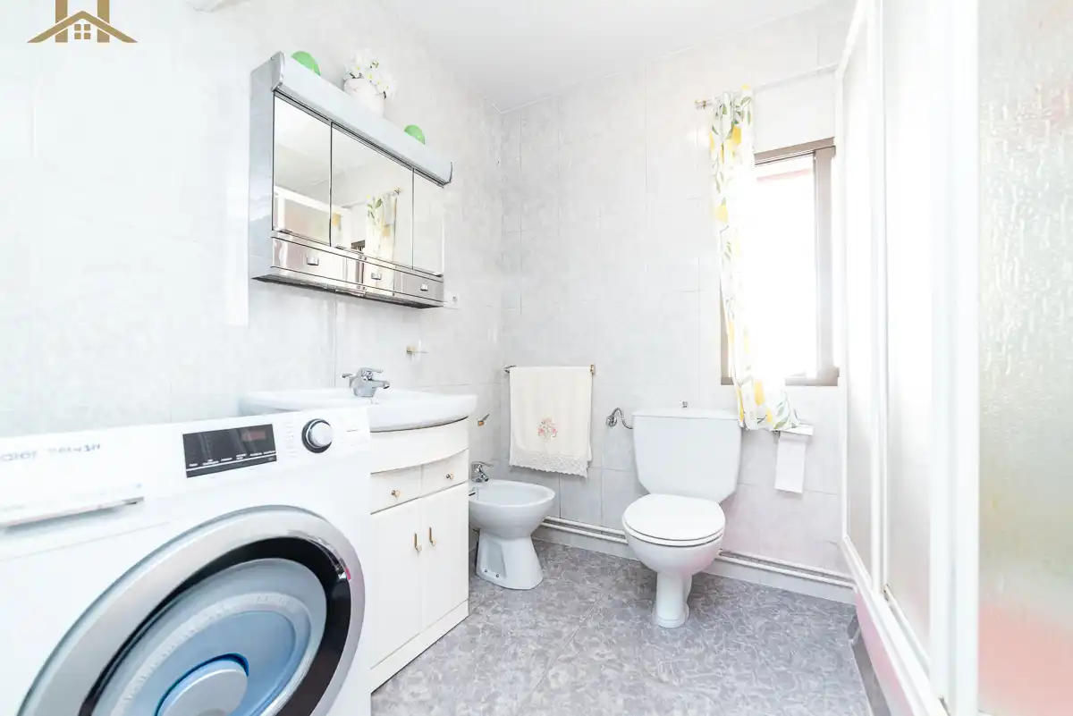 Baño de Casa o chalet en venta en Pozuelo de Alarcón con Aire acondicionado, Calefacción y Jardín privado