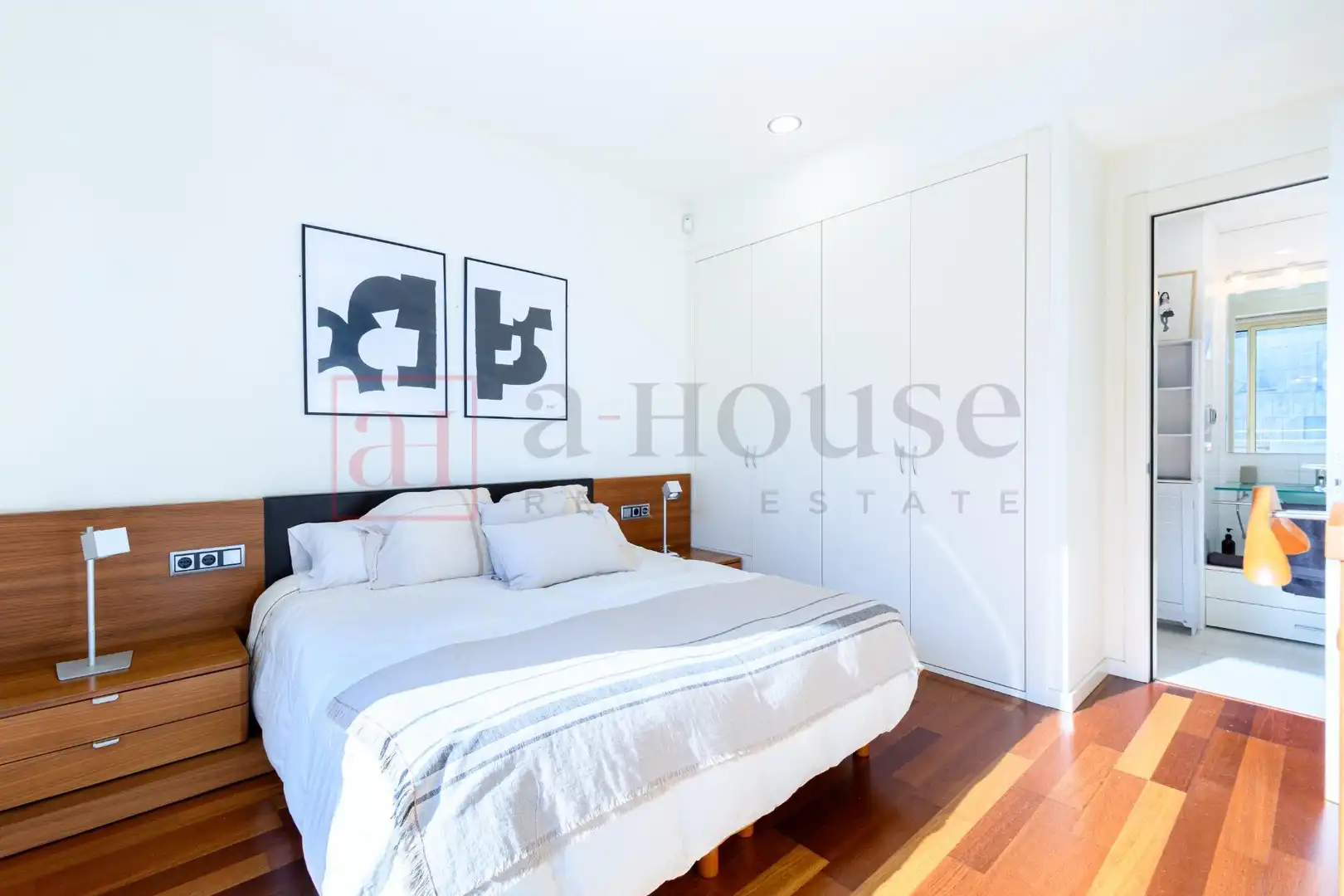 Habitación de Ático en venta en Barcelona con Aire acondicionado, Calefacción y Parquet