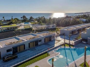 Haus mit Pool zum Verkauf in El Faro de Calaburra - Chaparral