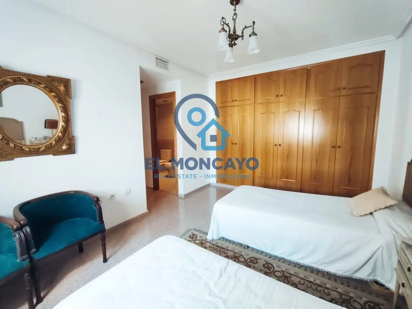 Habitación de Apartamento en venta en Almoradí con Aire acondicionado, Calefacción y Trastero