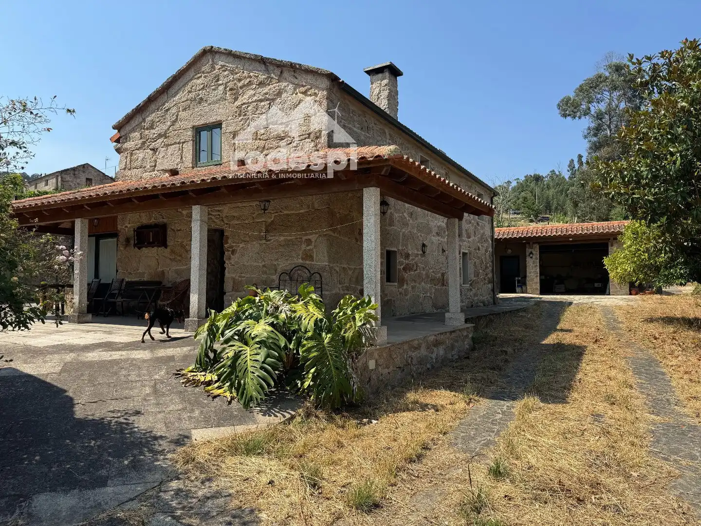 Vista exterior de Casa o chalet en venta en As Neves   con Calefacción, Trastero y Piscina
