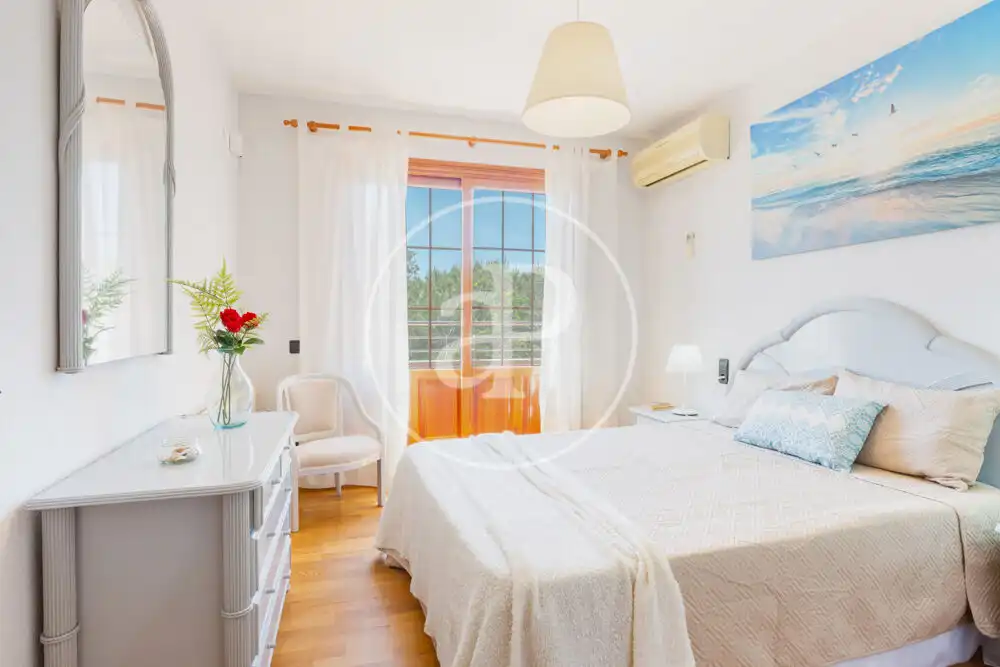 Habitación de Casa o chalet de alquiler en La Pobla de Farnals con Aire acondicionado, Calefacción y Jardín privado