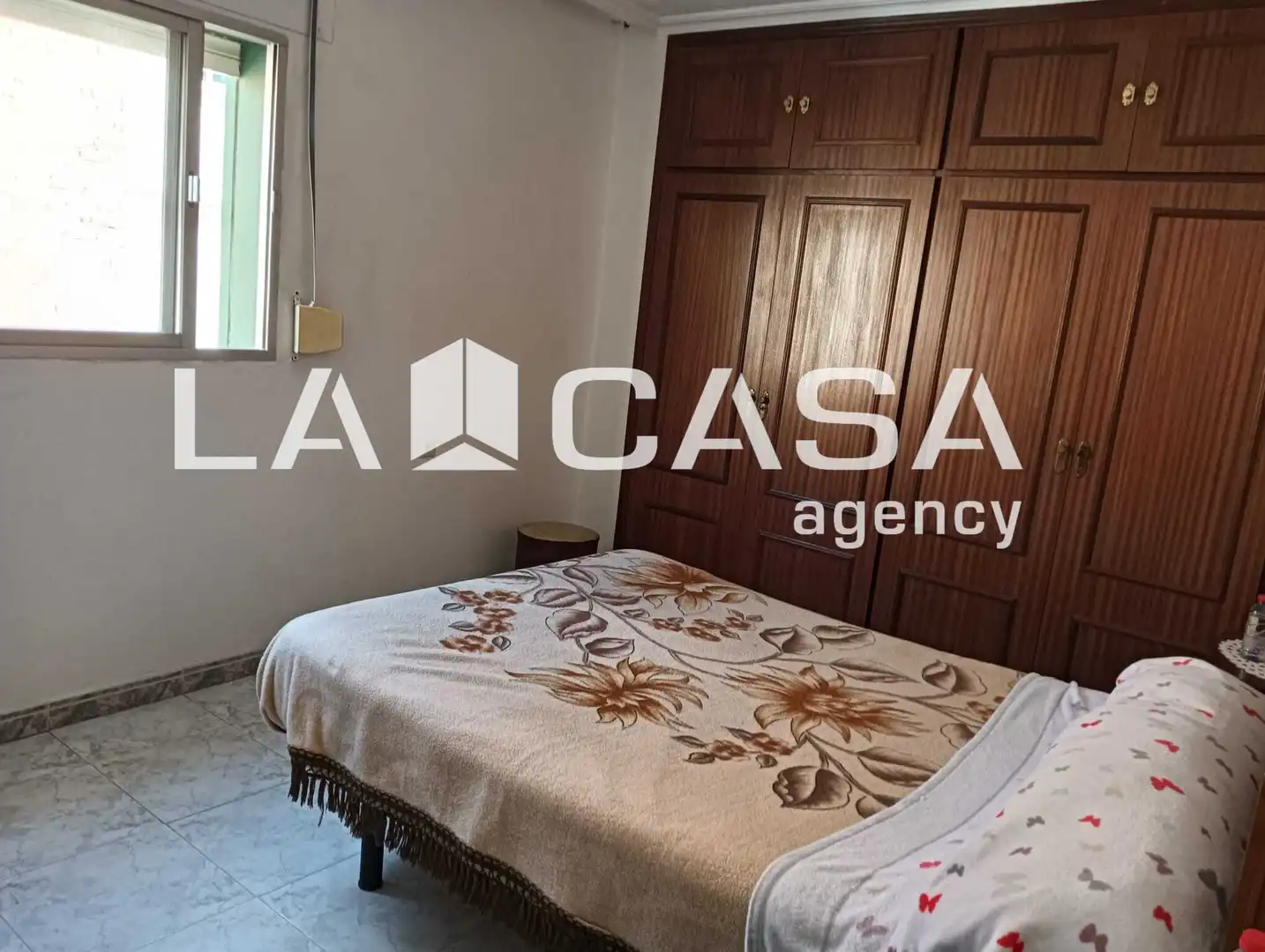 Dormitori de Casa o xalet en venda en Algeciras amb Terrassa i Traster
