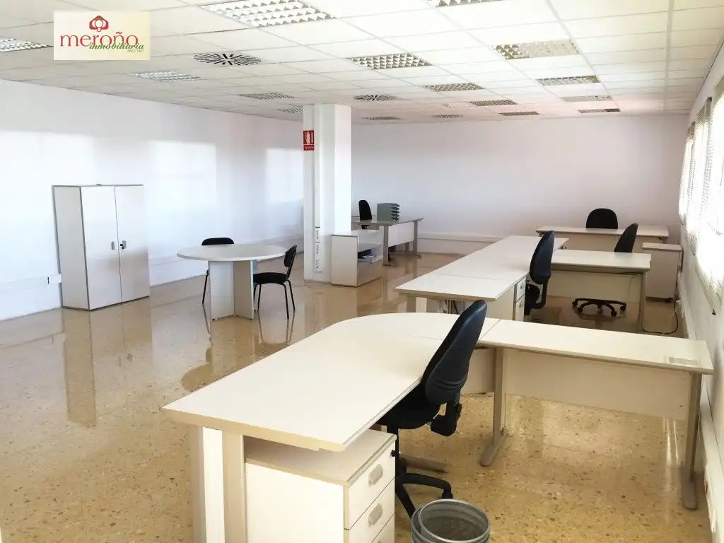Oficina amb ascensor de lloguer a Jubalcoi, imagen 2