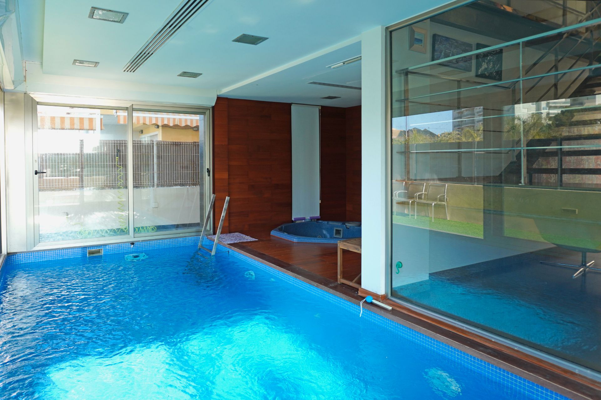 Piscina de Casa o chalet en venta en Miramar con Aire acondicionado, Calefacción y Jardín privado