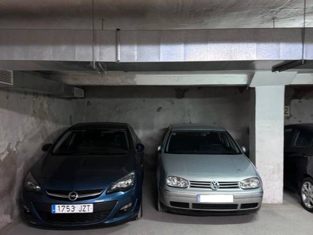Garaje en Alquiler en Calle García Andreu, 8 en Benalúa