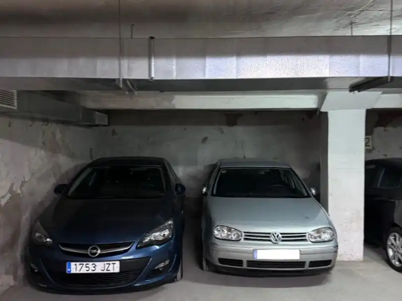 Parkplatz von Garage zur Miete in Alicante / Alacant