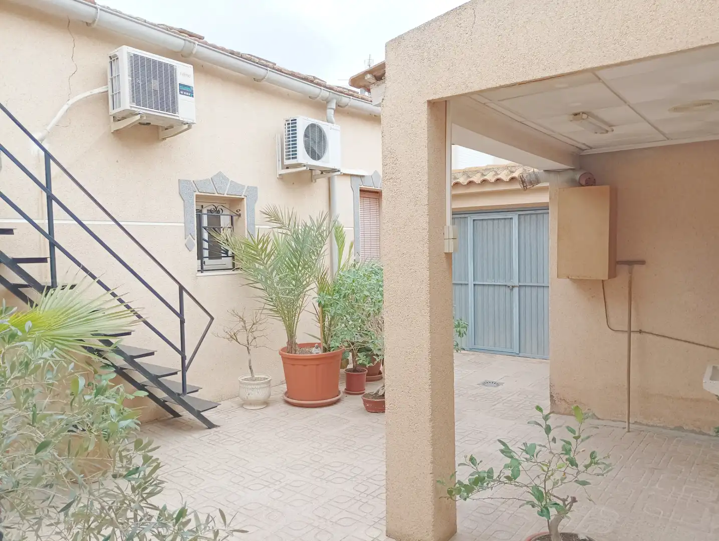 Vista exterior de Casa o chalet en venta en Crevillent con Aire acondicionado, Calefacción y Terraza