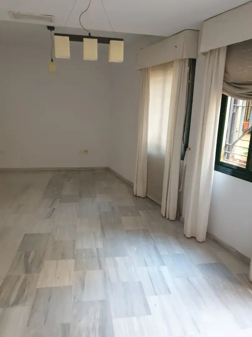 Reihenhaus mit Terrasse zum Verkauf in Centro, imagen 4