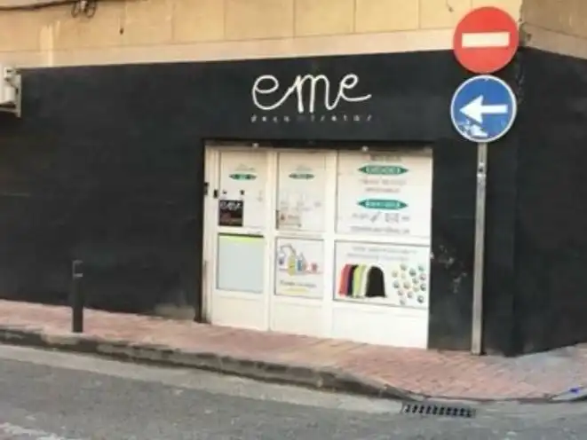 Local en venta en  Murcia Capital con Aire acondicionado y Internet