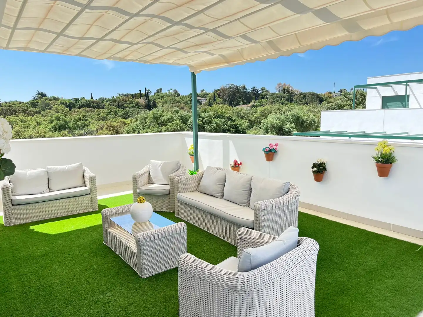 Terrassa de Àtic en venda en Sotogrande amb Aire condicionat, Terrassa i Piscina