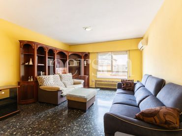 Appartement avec ascenseur à vendre à Extramurs