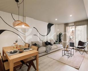 Sala d'estar de Apartament de lloguer en  Barcelona Capital amb Aire condicionat, Calefacció i Moblat