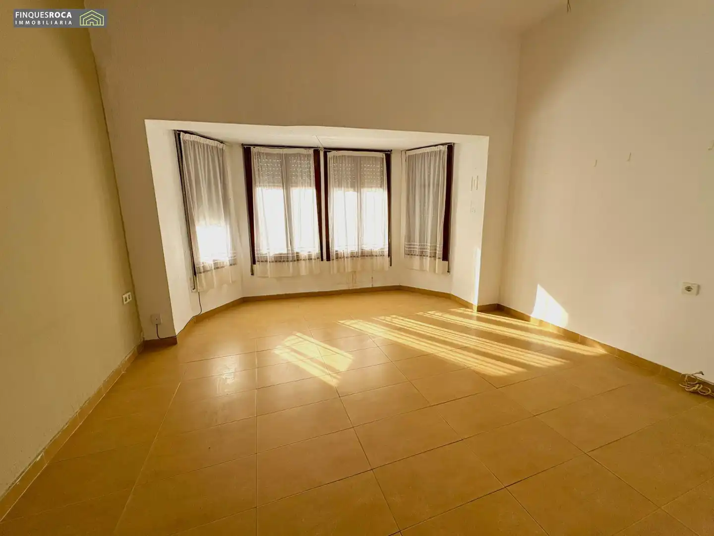 Sala de estar de Apartamento en venta en La Ràpita con Trastero