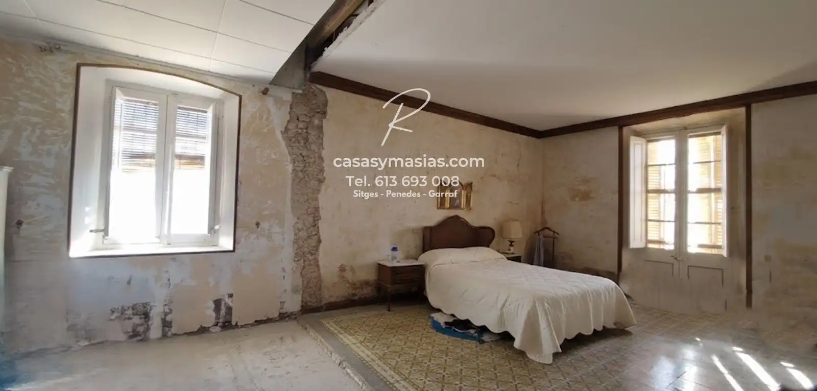 Country homes for sale in Avinyonet del Penedès  with Balcony