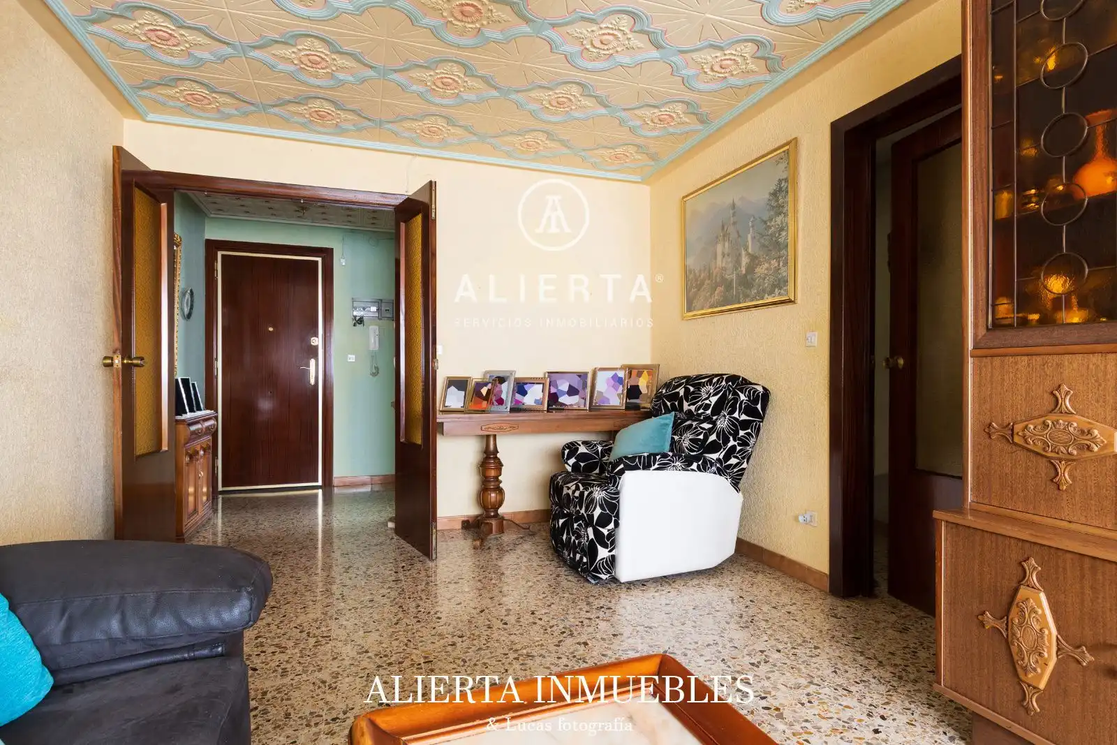 Flat for sale in Zaragoza  with Heating, Terrace and Swimming Pool