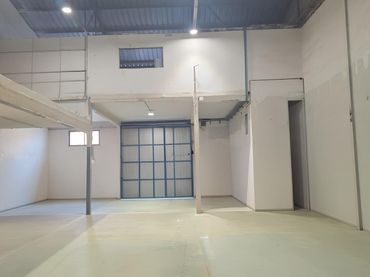 Nave industrial in vendita a Torreforta