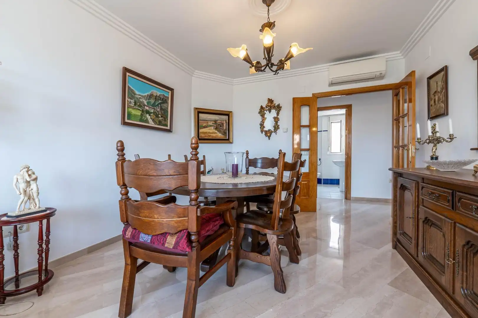 Dining room of Flat for sale in Granada  with Air Conditioner, Furnished and Balcony