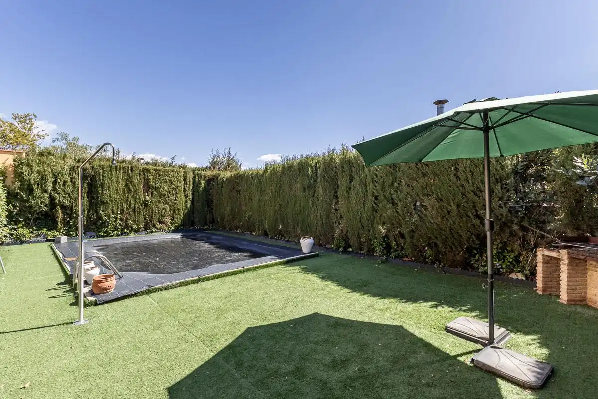 Casa amb piscina en venda a Castaño, imagen 6