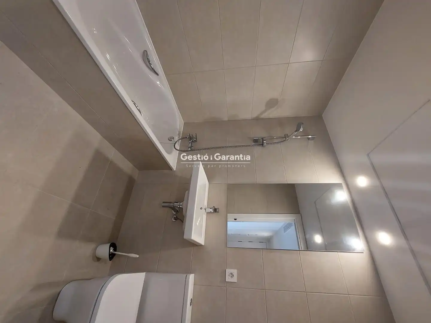 Bathroom of Duplexes for sale in Salut - Lloreda
