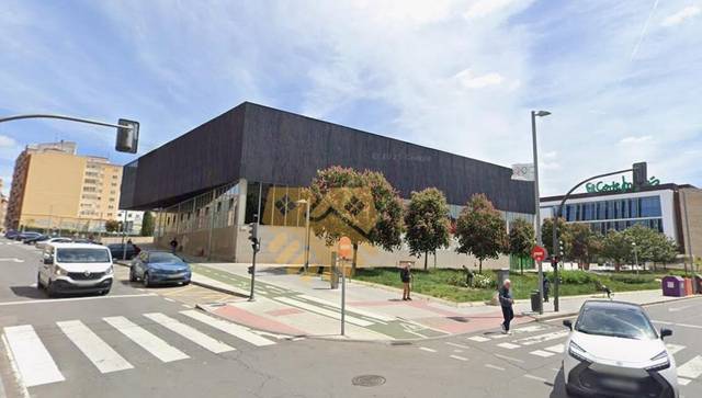 Piso en Venta en Salesas