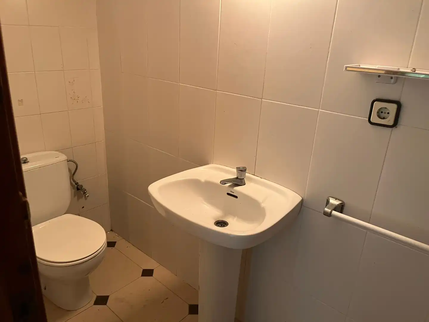 Business premises to rent in Carrer de Sant Isidre 24, imagen 8