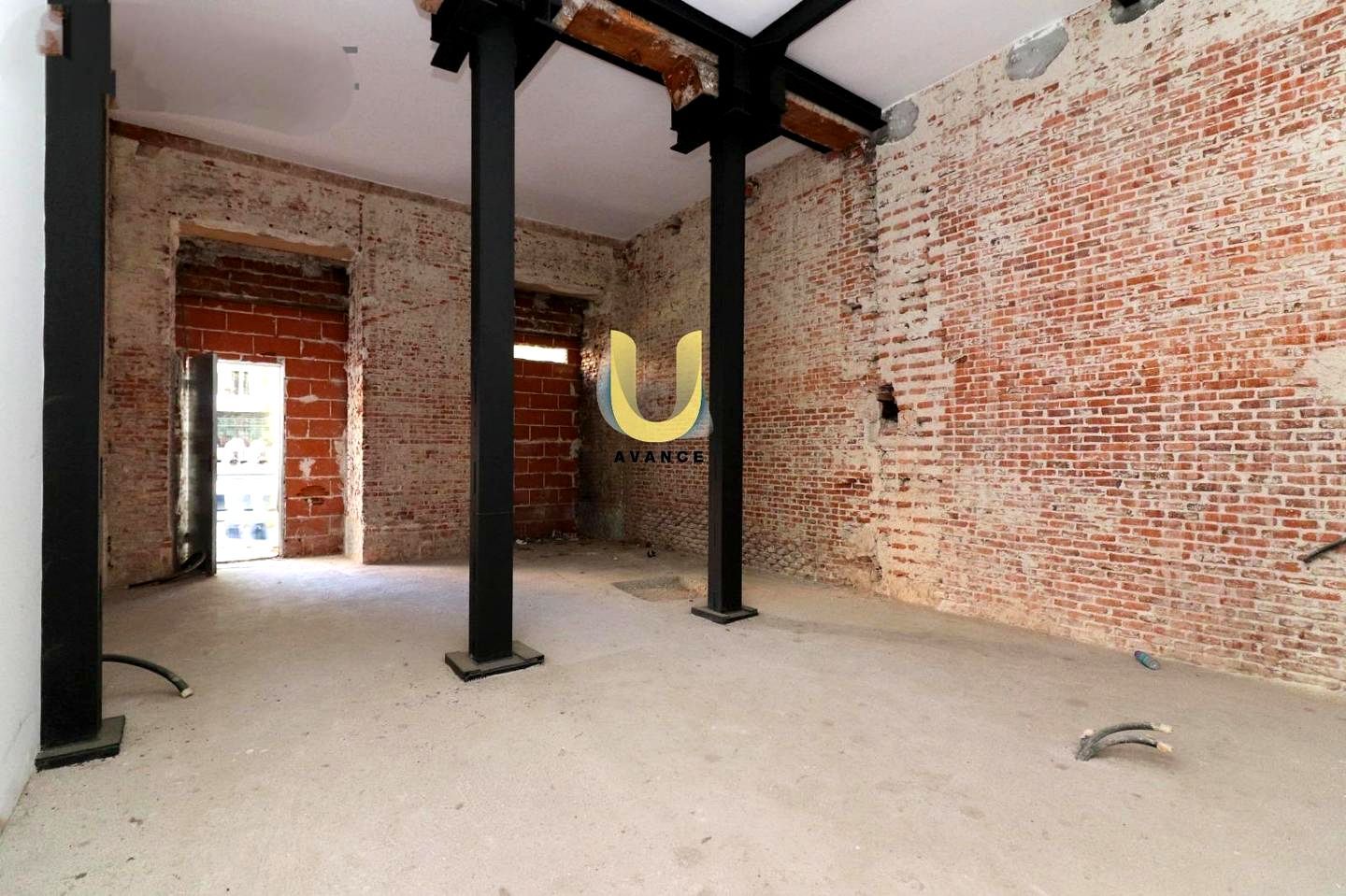 Premises for sale in  Madrid Capital