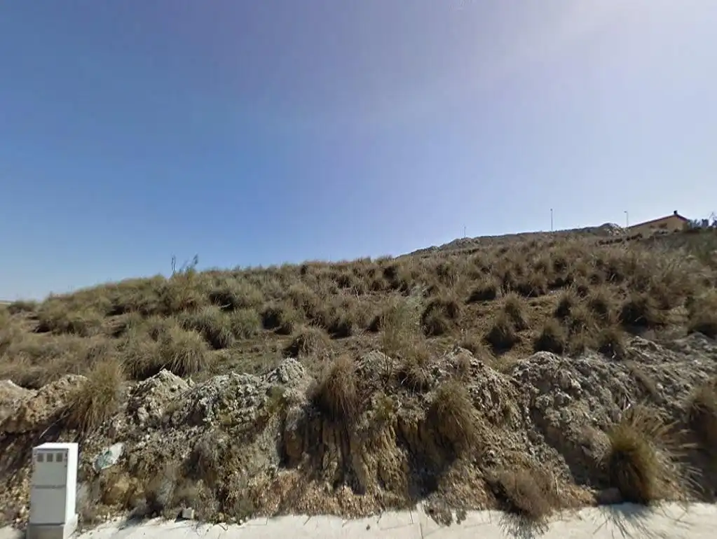 Land for sale in Barajas de Melo