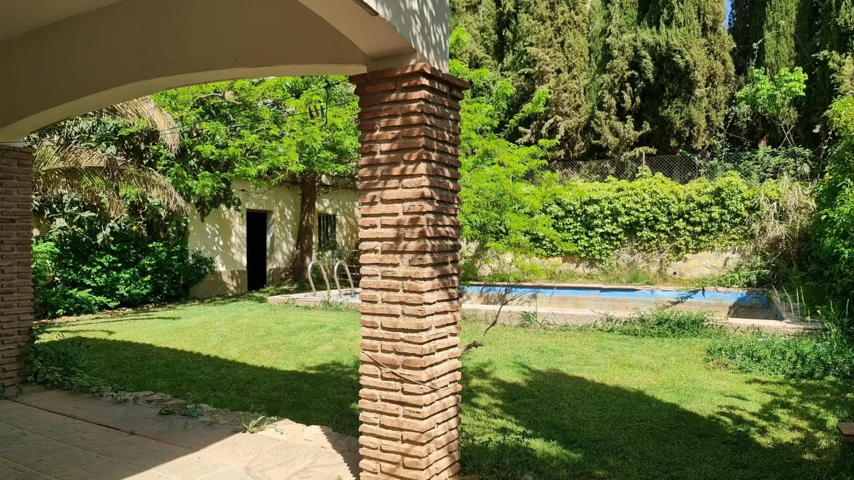 Vista exterior de Casa o xalet en venda en La Peza amb Calefacció, Jardí privat i Terrassa