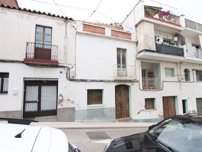 Exterior view of House or chalet for sale in Abrera