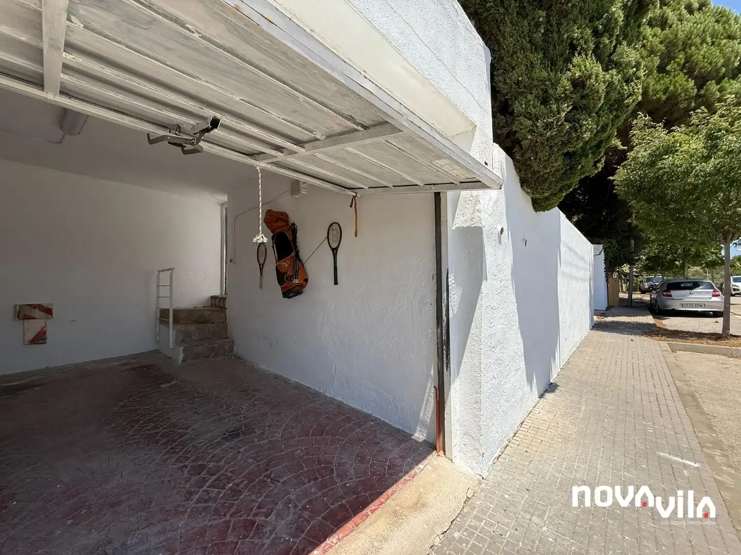 Parking of Houses for sale in Pineda de Mar  with Parquet flooring