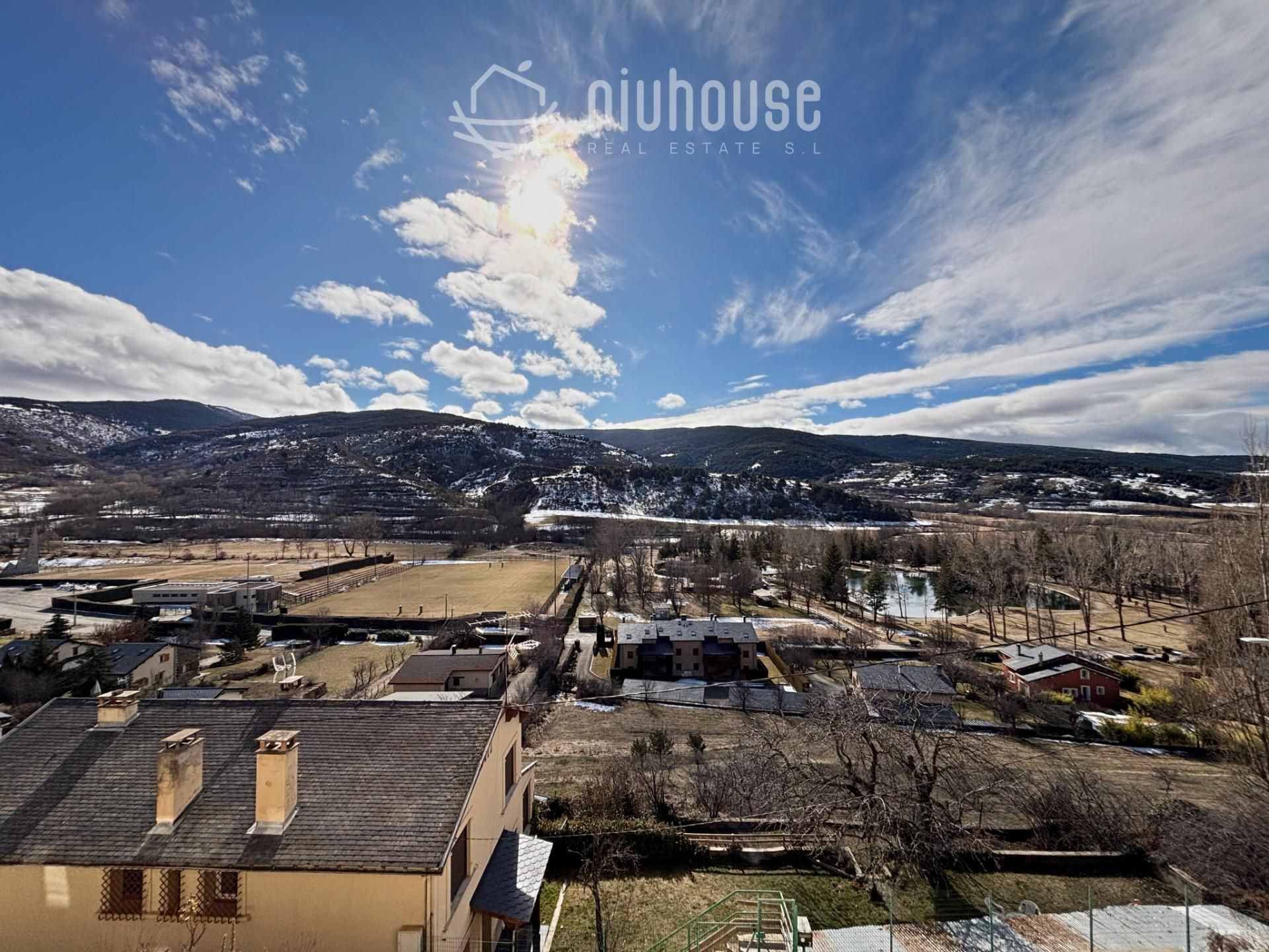 Vista exterior de Estudi en venda en Osséja